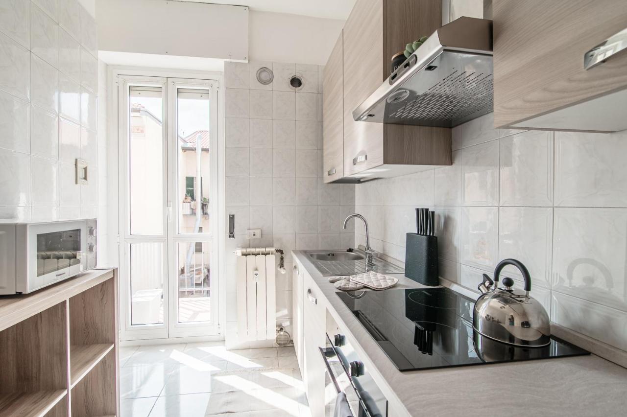 Lovely Suite With Private Parking In Como Eksteriør bilde