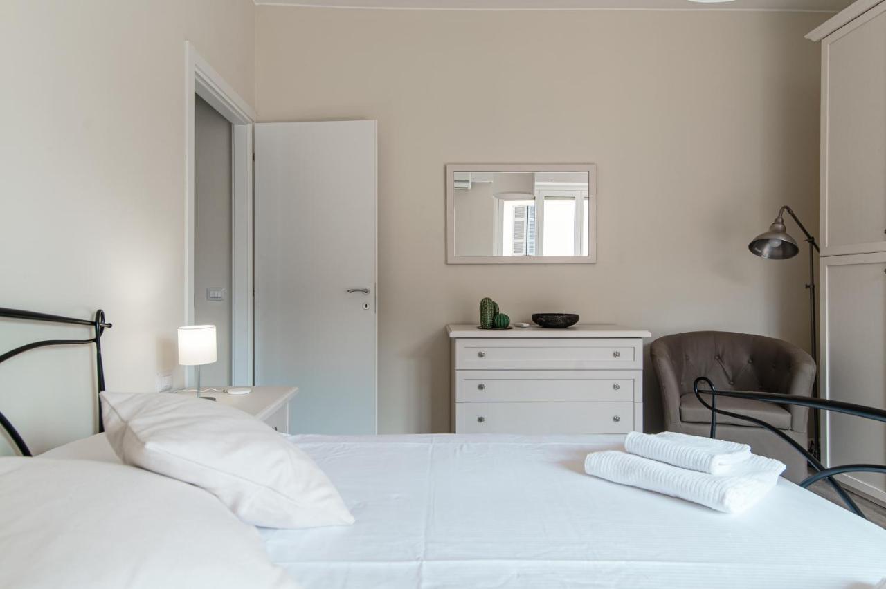 Lovely Suite With Private Parking In Como Eksteriør bilde