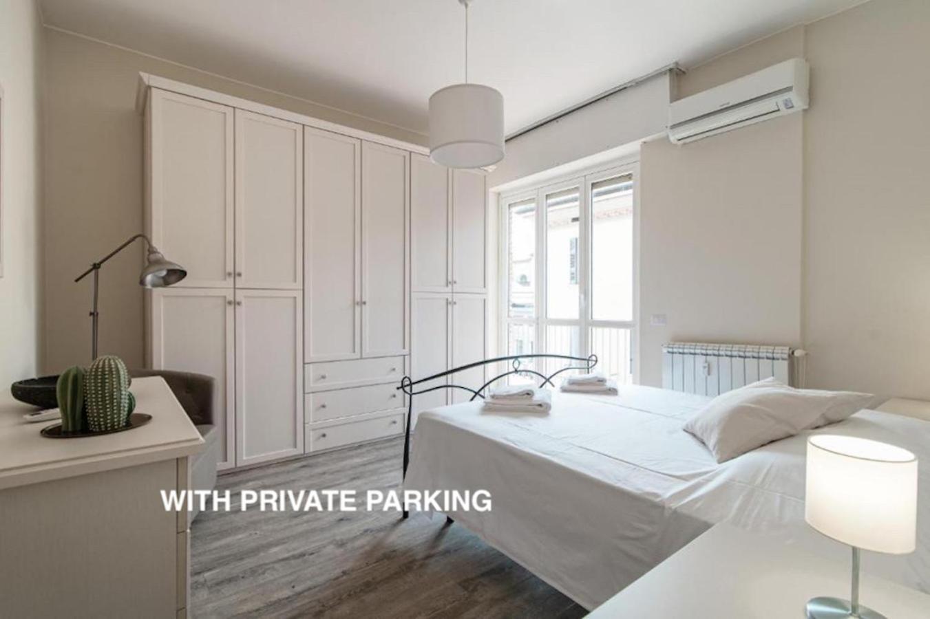 Lovely Suite With Private Parking In Como Eksteriør bilde